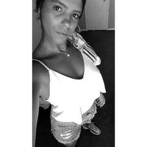 Meet your Posher, Leishla isabel